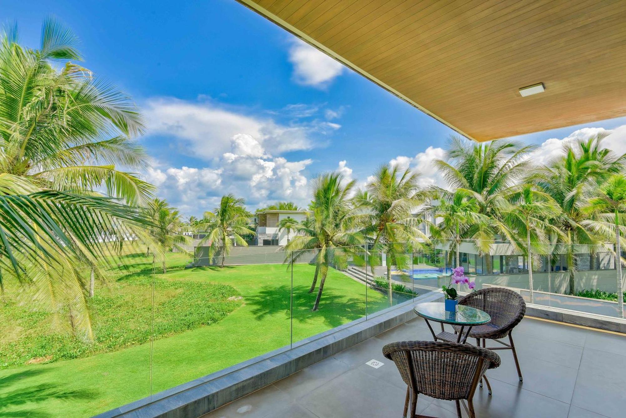 Diamond Beach Villa Da Nang Exterior foto
